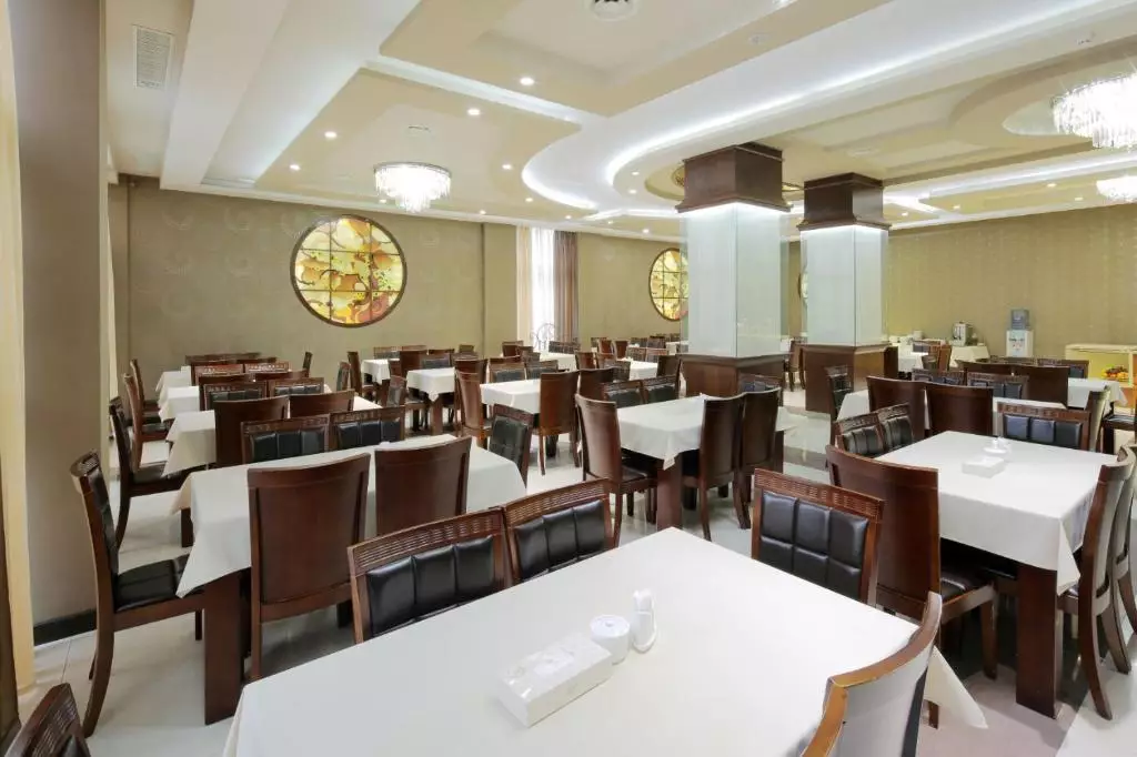 New Nairi Hotel